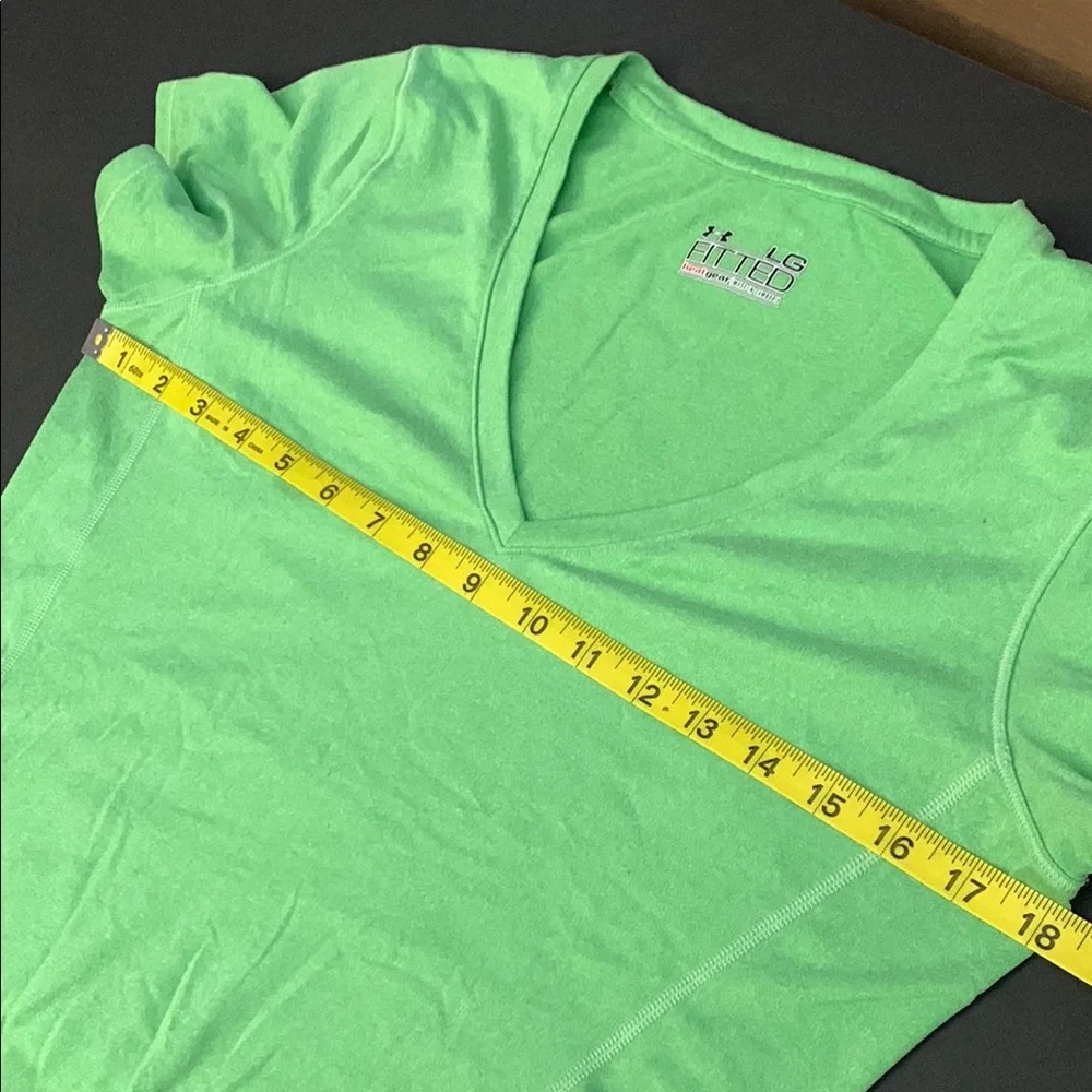 ✨Under Armour Fitted Green Short Sleeve T-Shirt - Picture 6 of 7